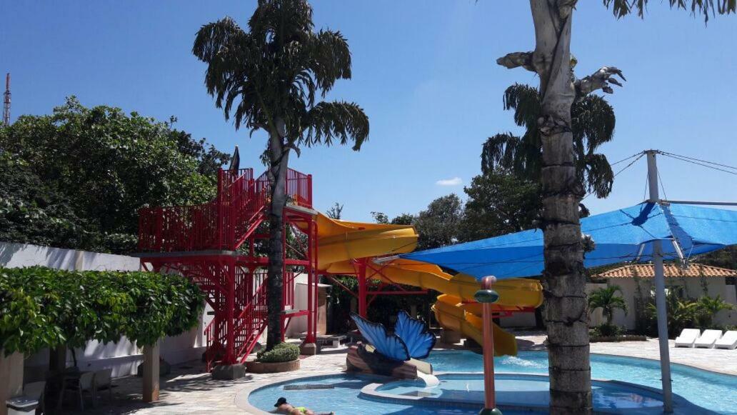 Resort Internacional Diroma Caldas Novas Εξωτερικό φωτογραφία